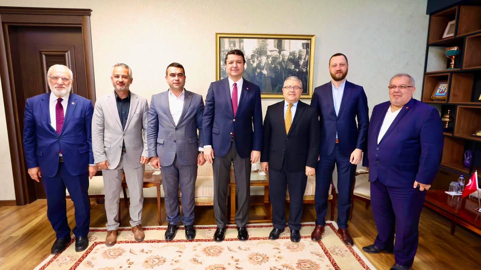 Mil Diyanet SEN Heyeti Saadet Partisini Ziyaret Etti